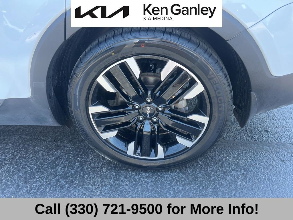 Certified 2024 Kia Telluride SX w/ Towing Package AWD/4WD image 24
