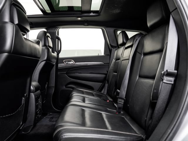 Used 2017 Jeep Grand Cherokee Limited w/ Luxury Group II AWD/4WD image 23
