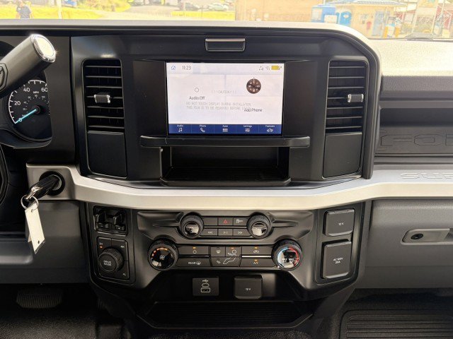 New 2027 Ford F450 XL w/ XL Chrome Package AWD/4WD image 16