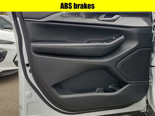 Used 2023 Jeep Grand Cherokee L Laredo image 19