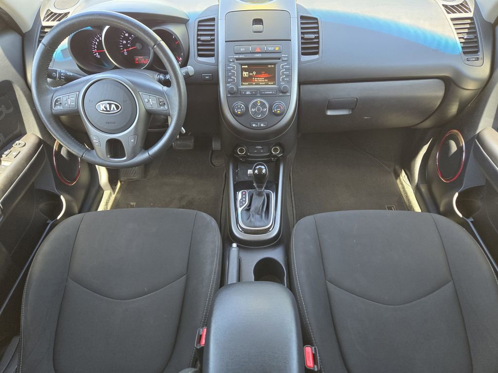 Used 2012 Kia Soul + w/ Audio Pkg FWD image 24