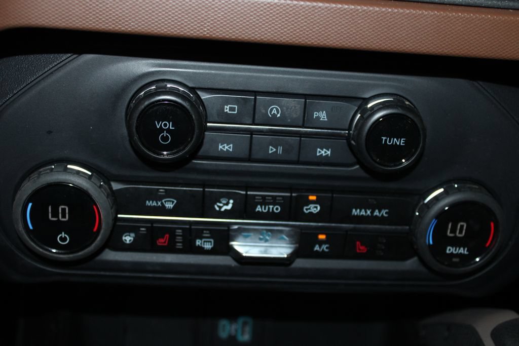 Used 2024 Ford Bronco Outer Banks AWD/4WD image 28