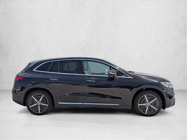 Used 2023 Mercedes-Benz EQE 500 4MATIC SUV w/ Exclusive Trim Package image 4