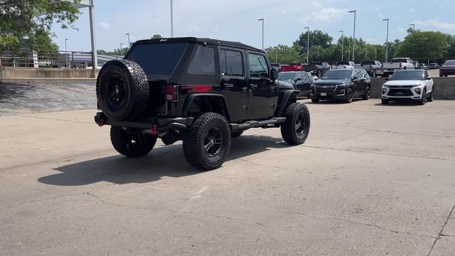 Used 2017 Jeep Wrangler Unlimited Sahara AWD/4WD image 2