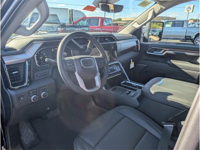 New 2026 GMC Sierra 3500 Denali w/ Denali Reserve Package image 13