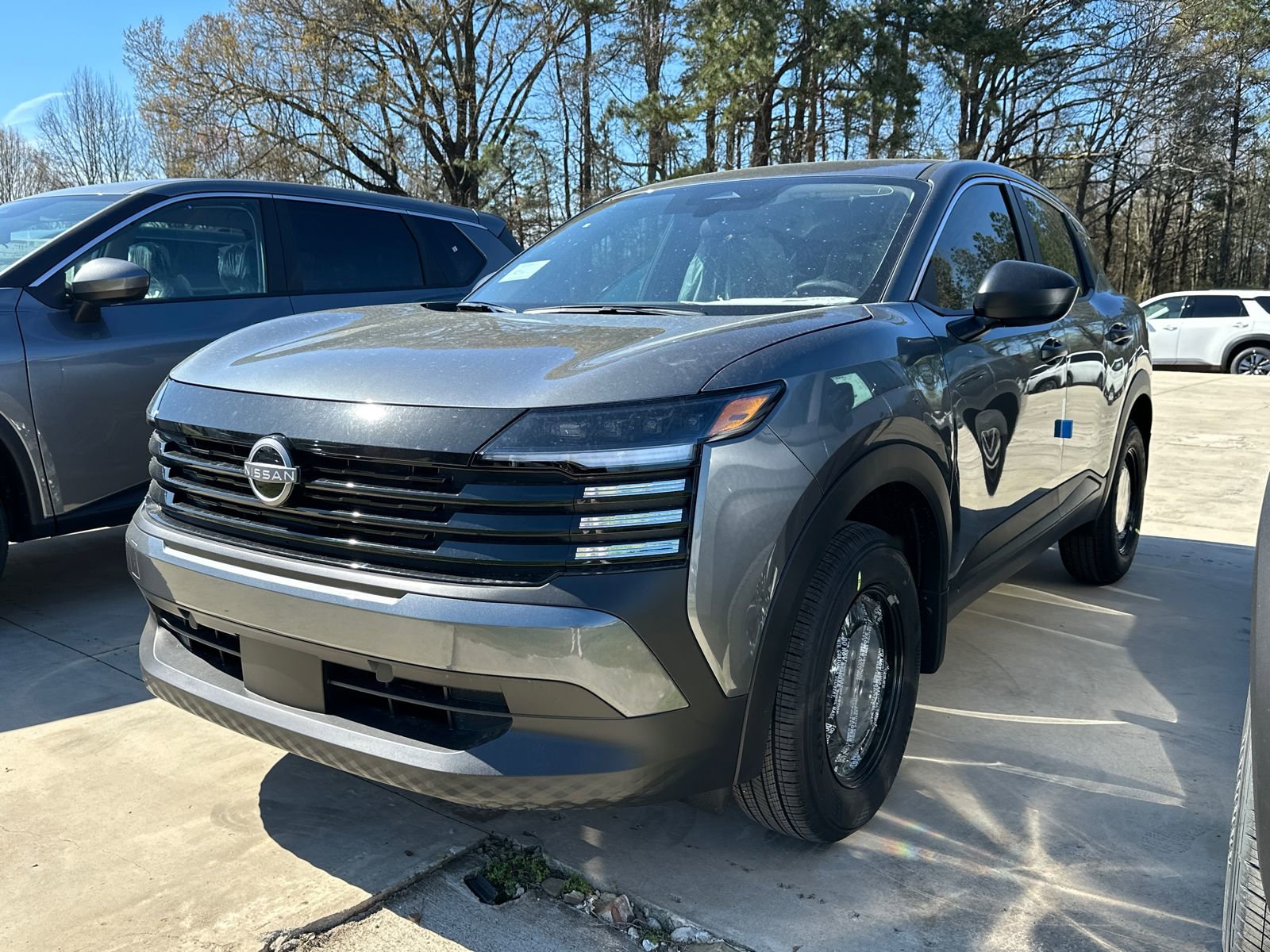 New 2026 Nissan Kicks S