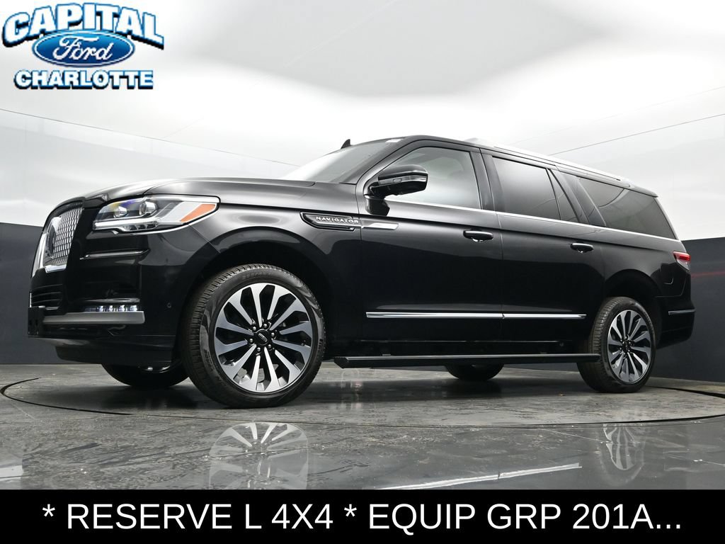 Used 2024 Lincoln Navigator L Reserve AWD/4WD image 23