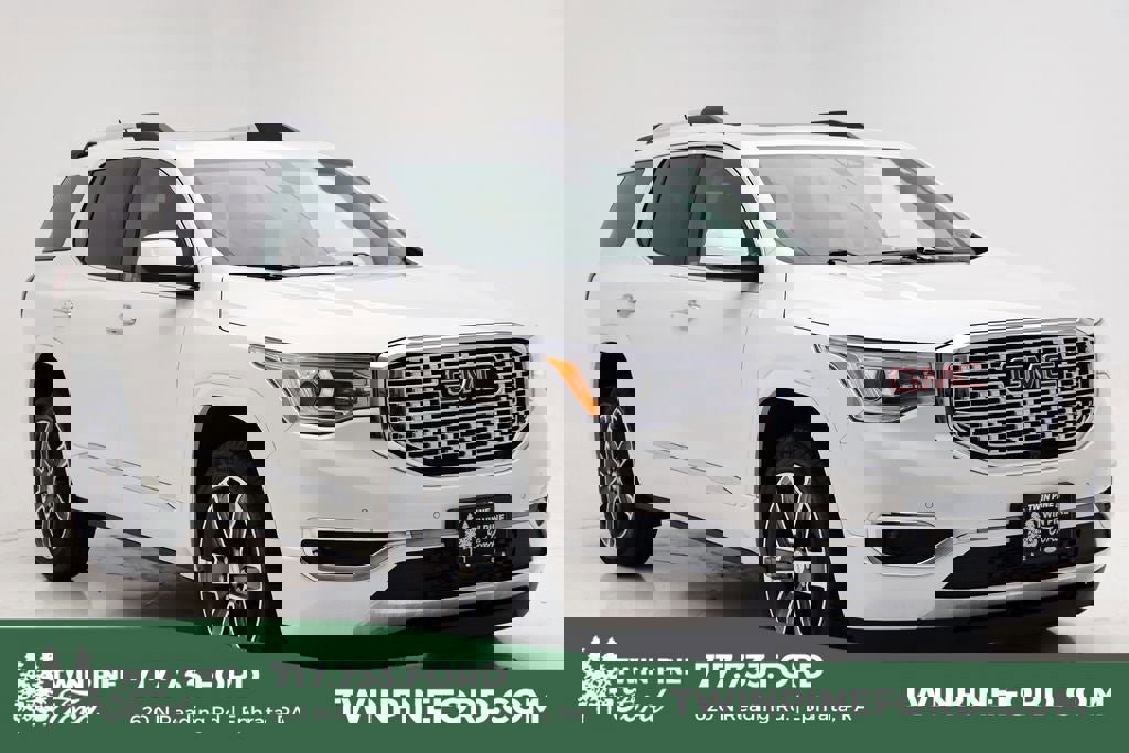 Used 2018 GMC Acadia Denali w/ Technology Package image 1