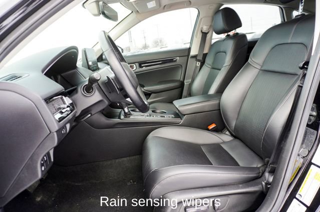 Used 2022 Honda Civic Touring image 13