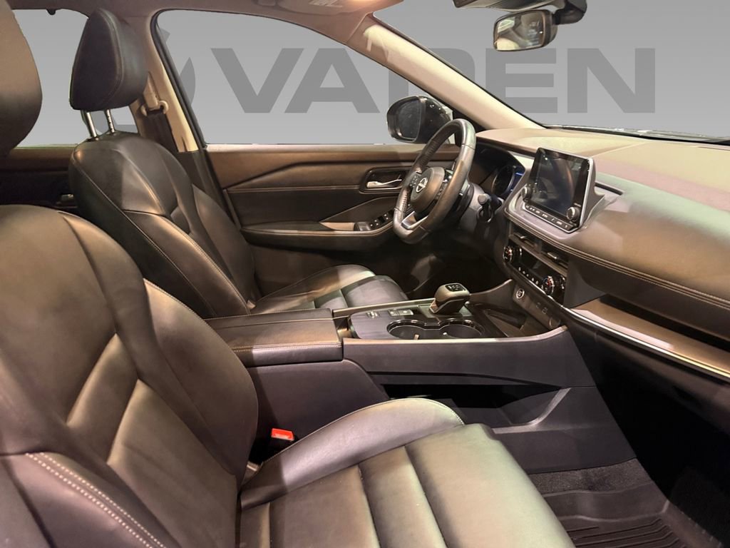 Used 2023 Nissan Rogue SV w/ SV Premium B Package image 10