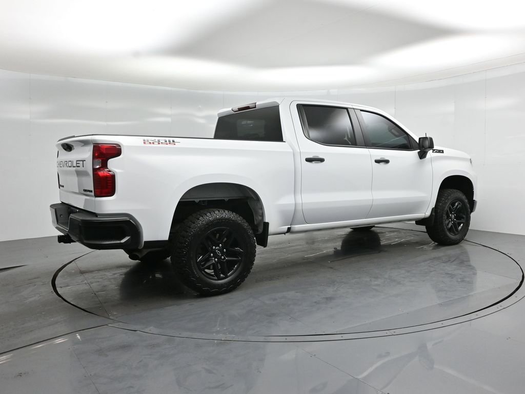 Used 2024 Chevrolet Silverado 1500 Custom Trail Boss w/ LPO, Dark Essentials Package AWD/4WD image 25