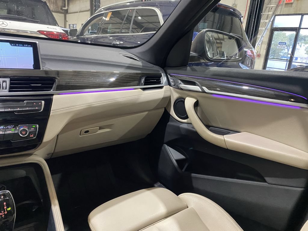 Used 2020 BMW X1 sDrive28i w/ Convenience Package FWD image 4
