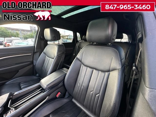 Used 2022 Audi e-tron S Premium Plus AWD/4WD image 10