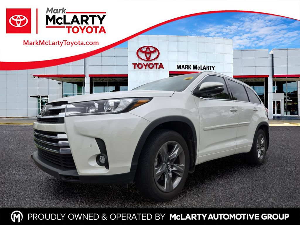 Used 2019 Toyota Highlander Limited Platinum AWD/4WD image 1