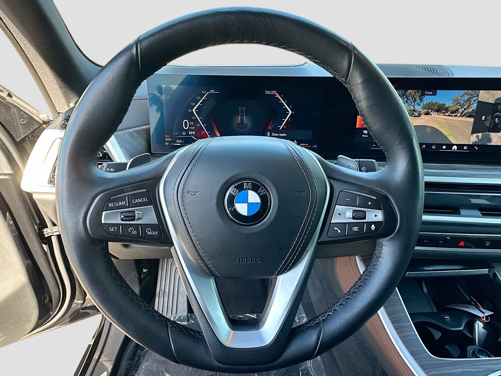 Used 2024 BMW X5 xDrive40i w/ Premium Package image 11