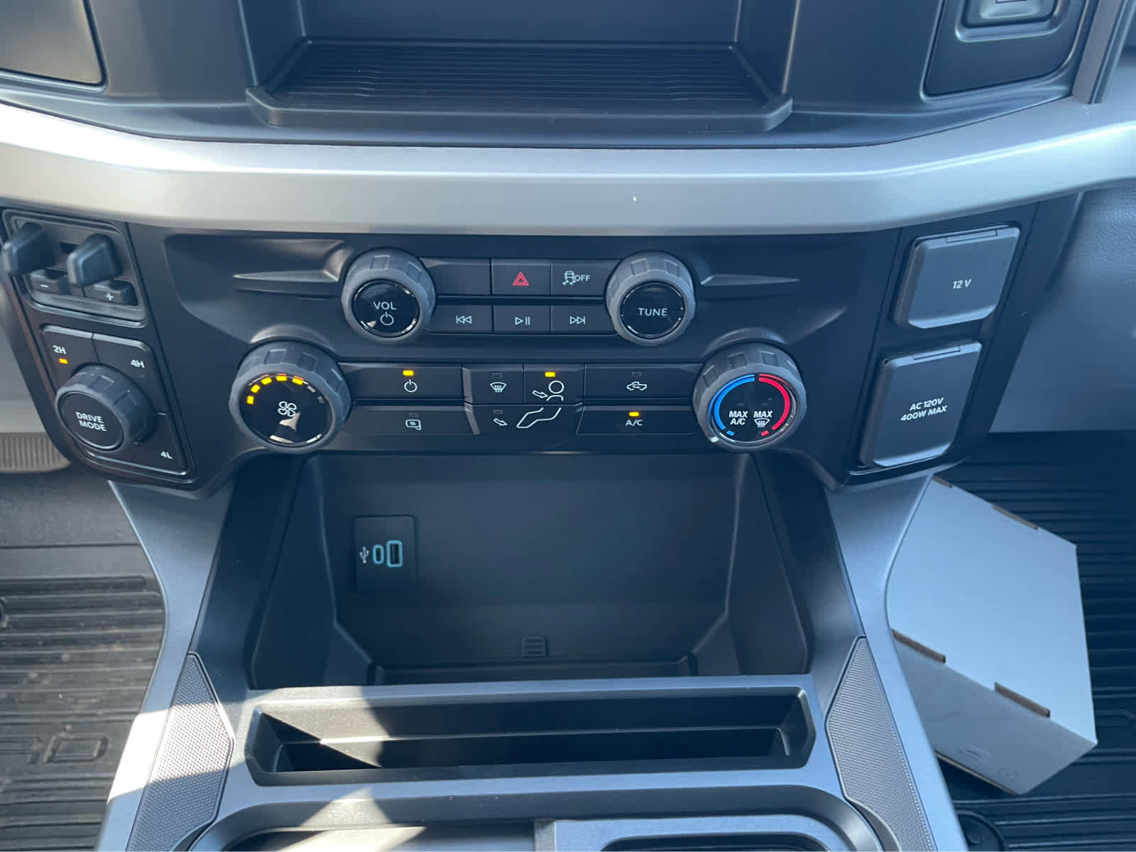 New 2026 Ford F550 4x4 SuperCab Super Duty image 20