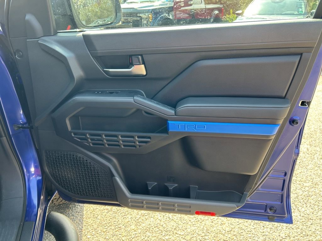 Used 2024 Toyota Tacoma TRD Off-Road image 26
