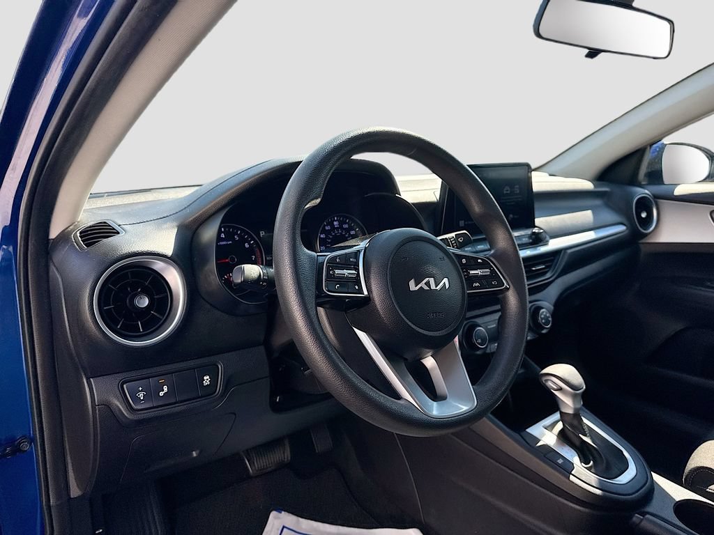 Certified 2023 Kia Forte LXS w/ LXS Technology Package FWD image 12