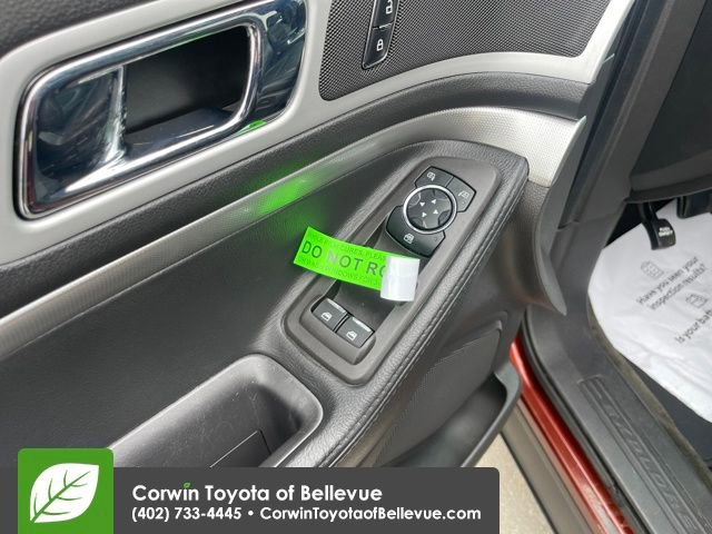 Used 2015 Ford Explorer XLT w/ Equipment Group 202A image 31