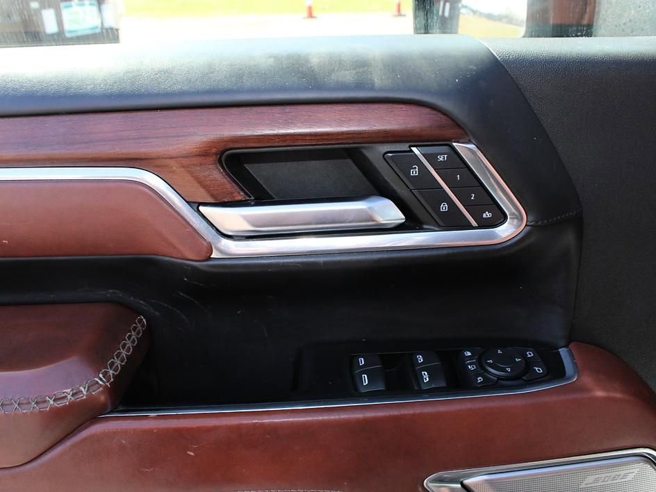 Used 2024 GMC Sierra 2500 Denali Ultimate AWD/4WD image 23