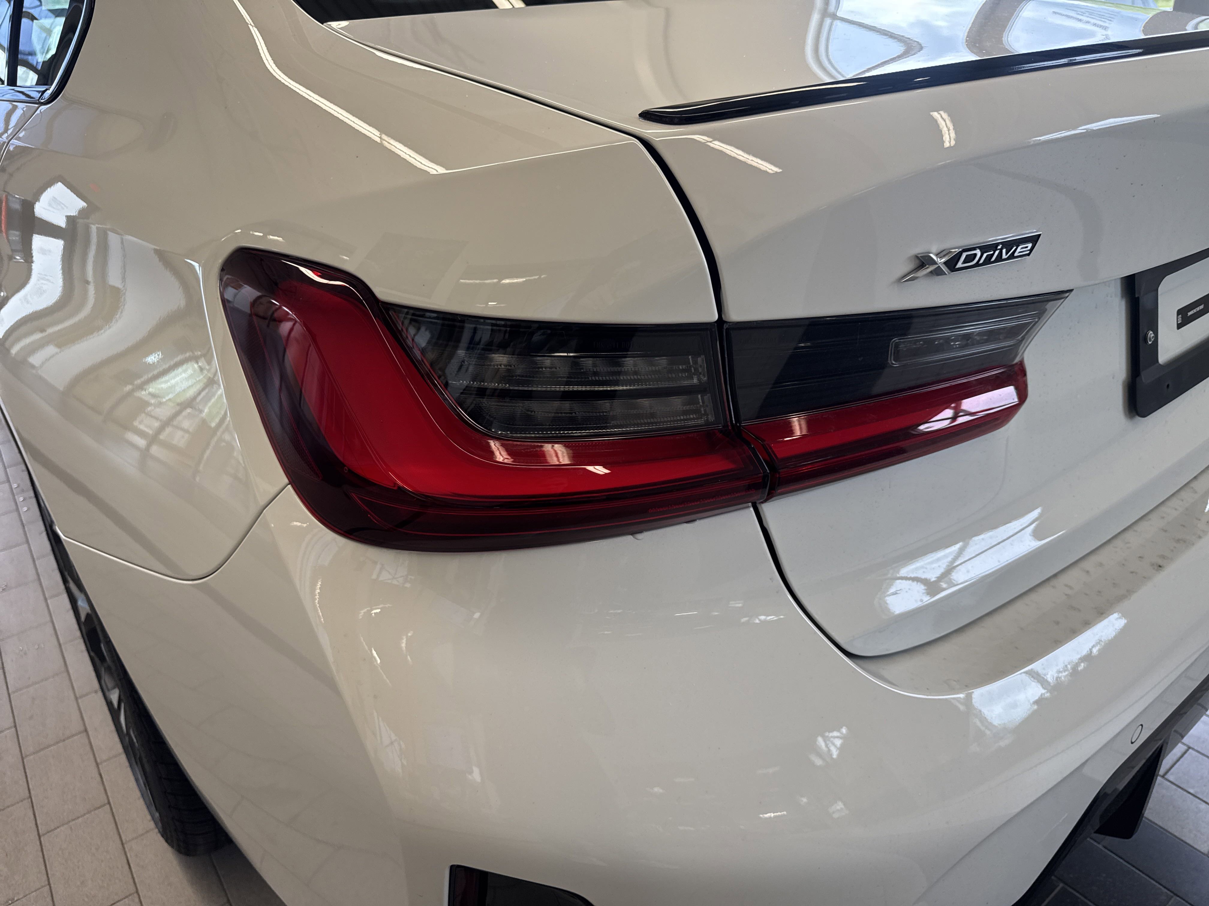 Used 2025 BMW 330i xDrive Sedan w/ M Sport Package image 11