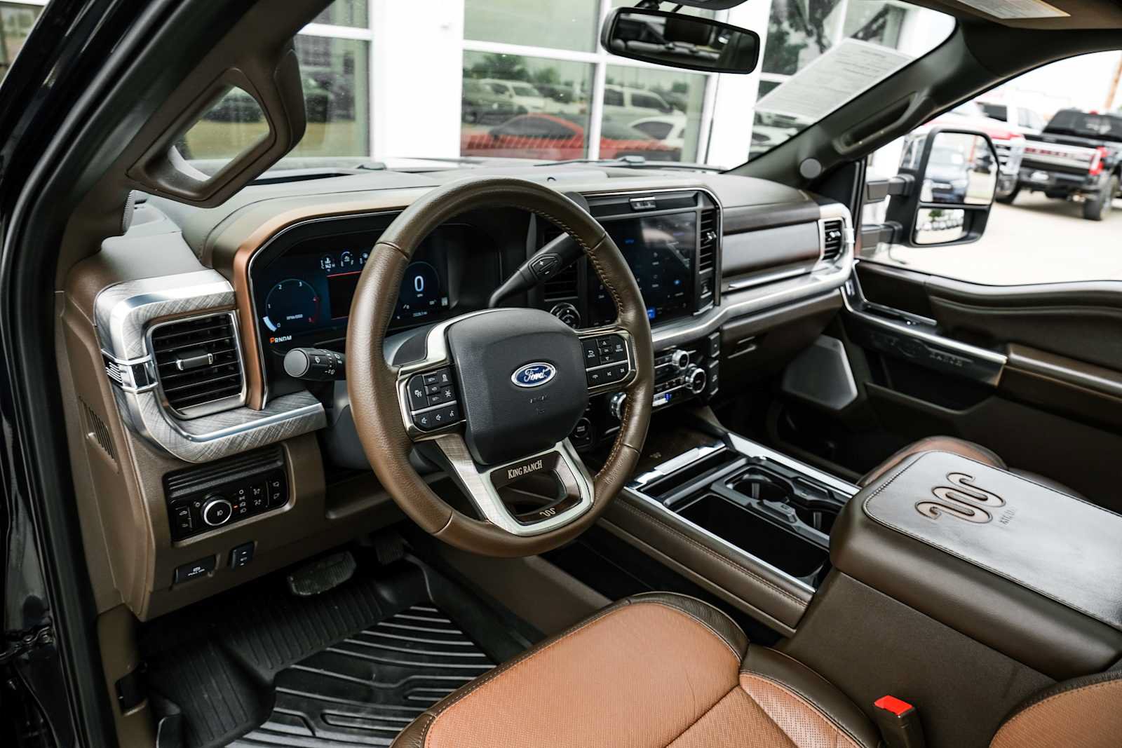Used 2025 Ford F450 King Ranch w/ Chrome Package AWD/4WD image 3