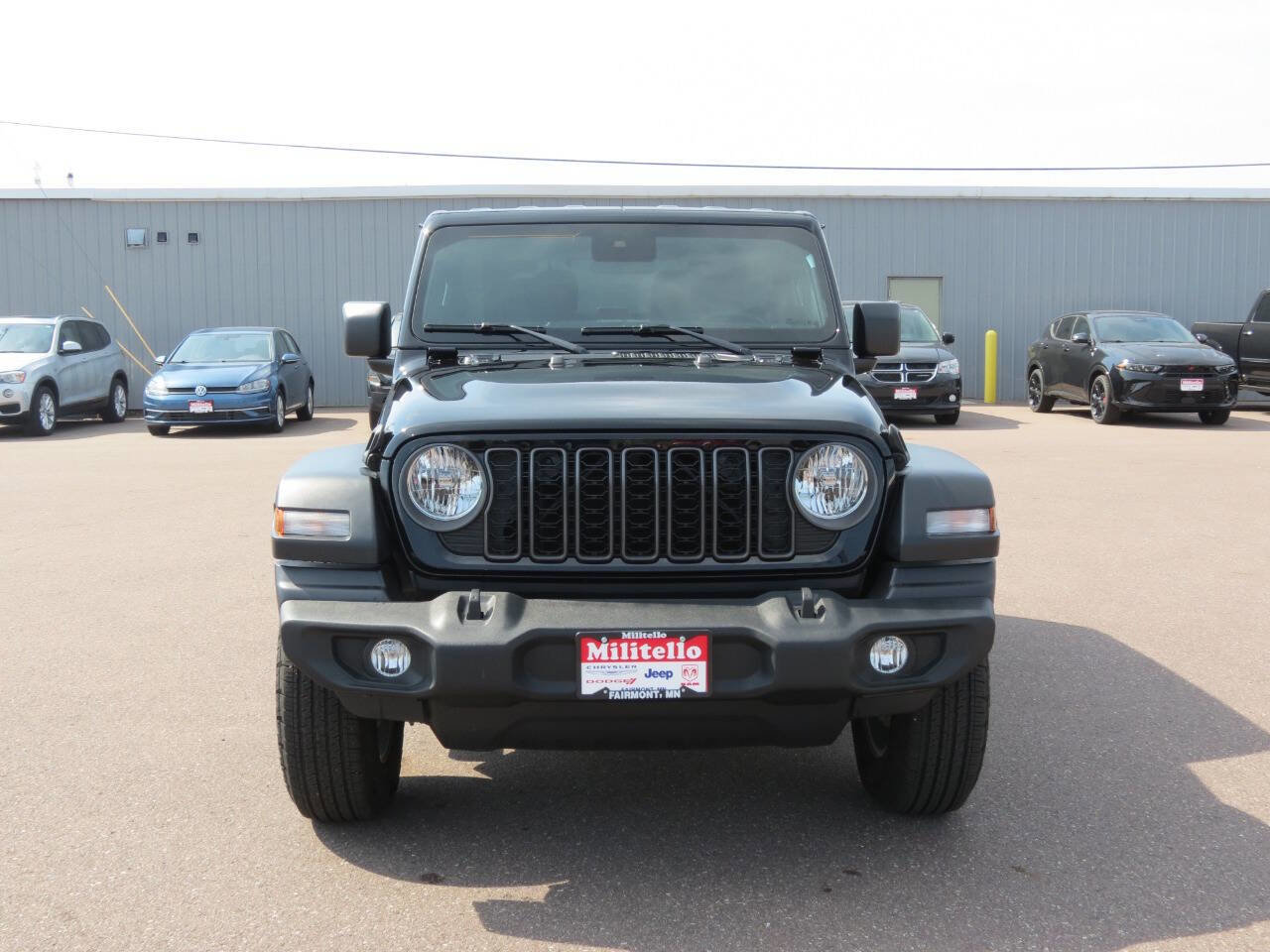 Used 2024 Jeep Wrangler Sport image 7