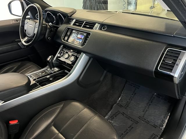 Used 2016 Land Rover Range Rover Sport HSE AWD/4WD image 40