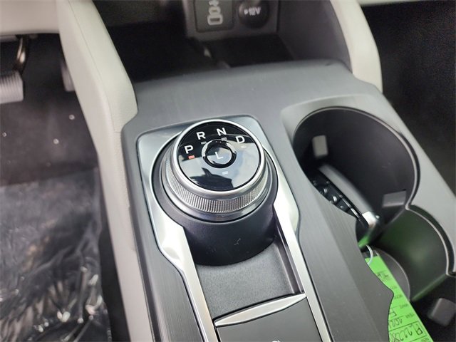 New 2026 Ford Escape SE w/ PHEV Premium Package FWD image 25