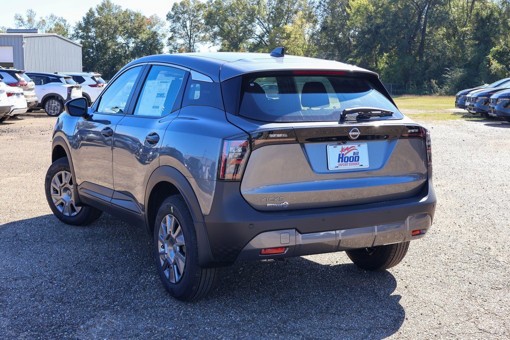 New 2026 Nissan Kicks S image 2