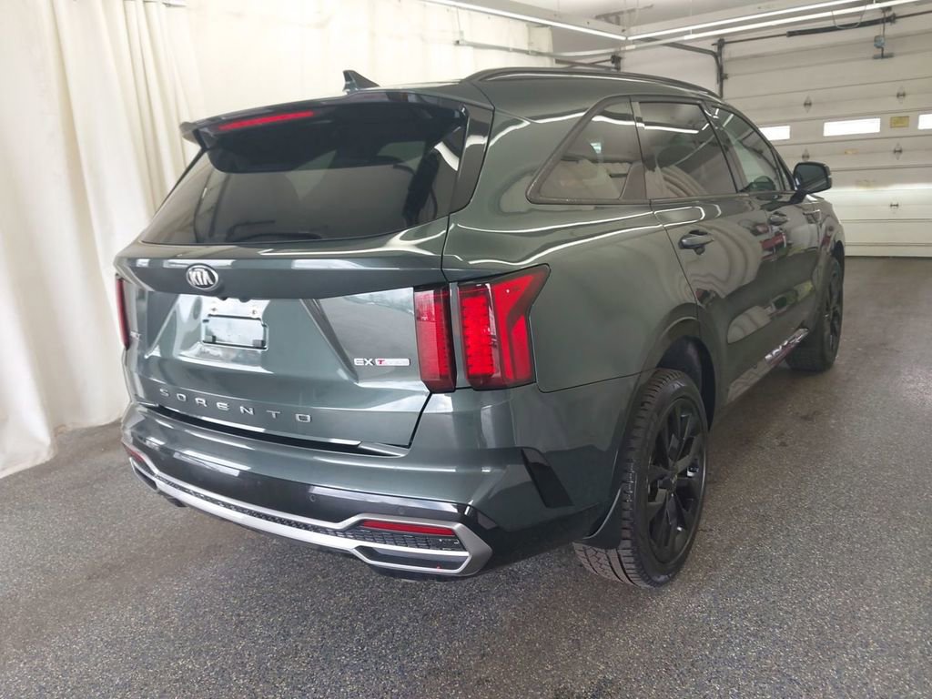 Used 2021 Kia Sorento EX AWD/4WD image 5