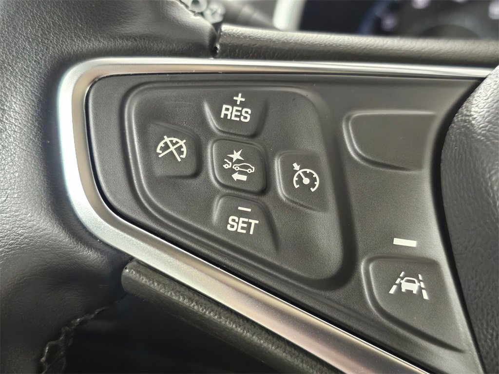 Used 2023 Chevrolet Malibu LT image 34