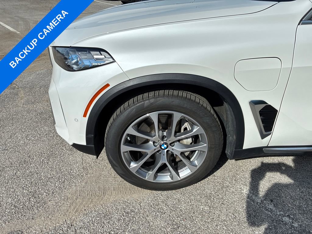 Used 2026 BMW X5 xDrive50e w/ Premium Package AWD/4WD image 10