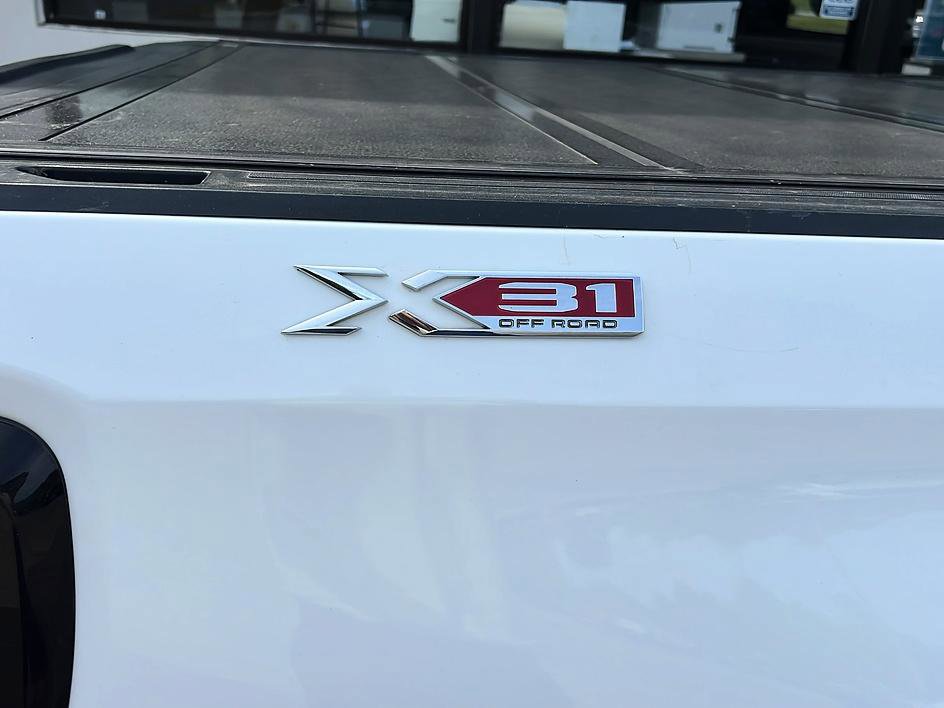 Used 2021 GMC Sierra 1500 SLT w/ SLT Premium Plus Package AWD/4WD image 37