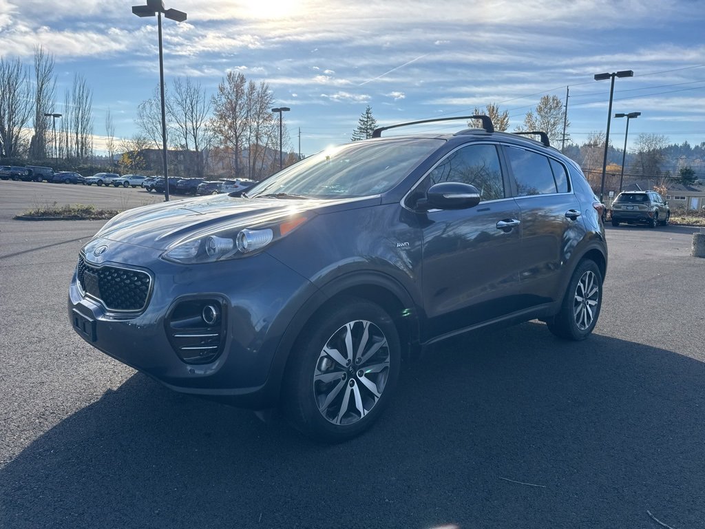 Used 2017 Kia Sportage EX w/ EX Technology Package image 3