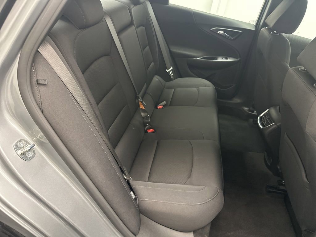 Used 2024 Chevrolet Malibu LT image 11