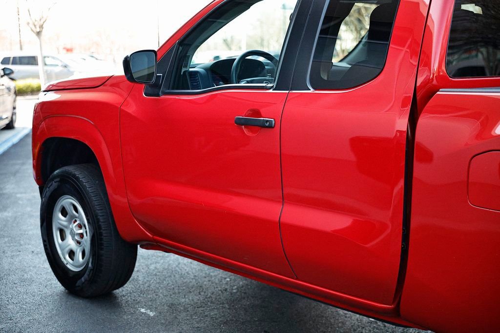 Used 2023 Nissan Frontier S w/ Technology Package image 11