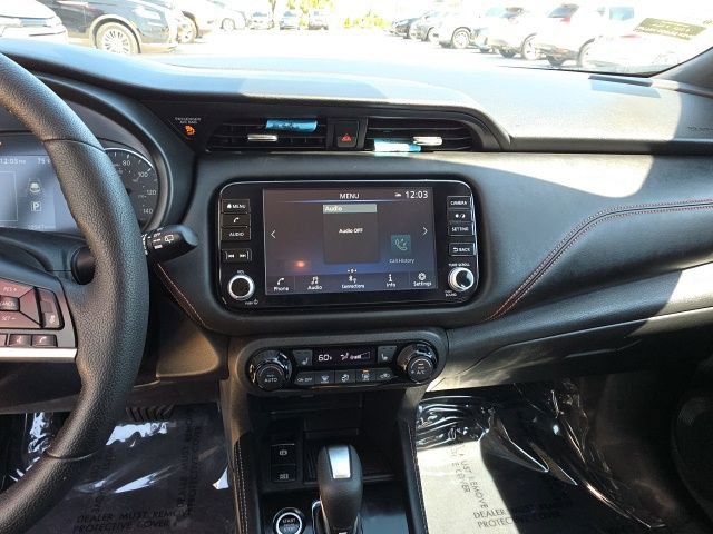 Used 2022 Nissan Kicks SR w/ Premium Package image 17