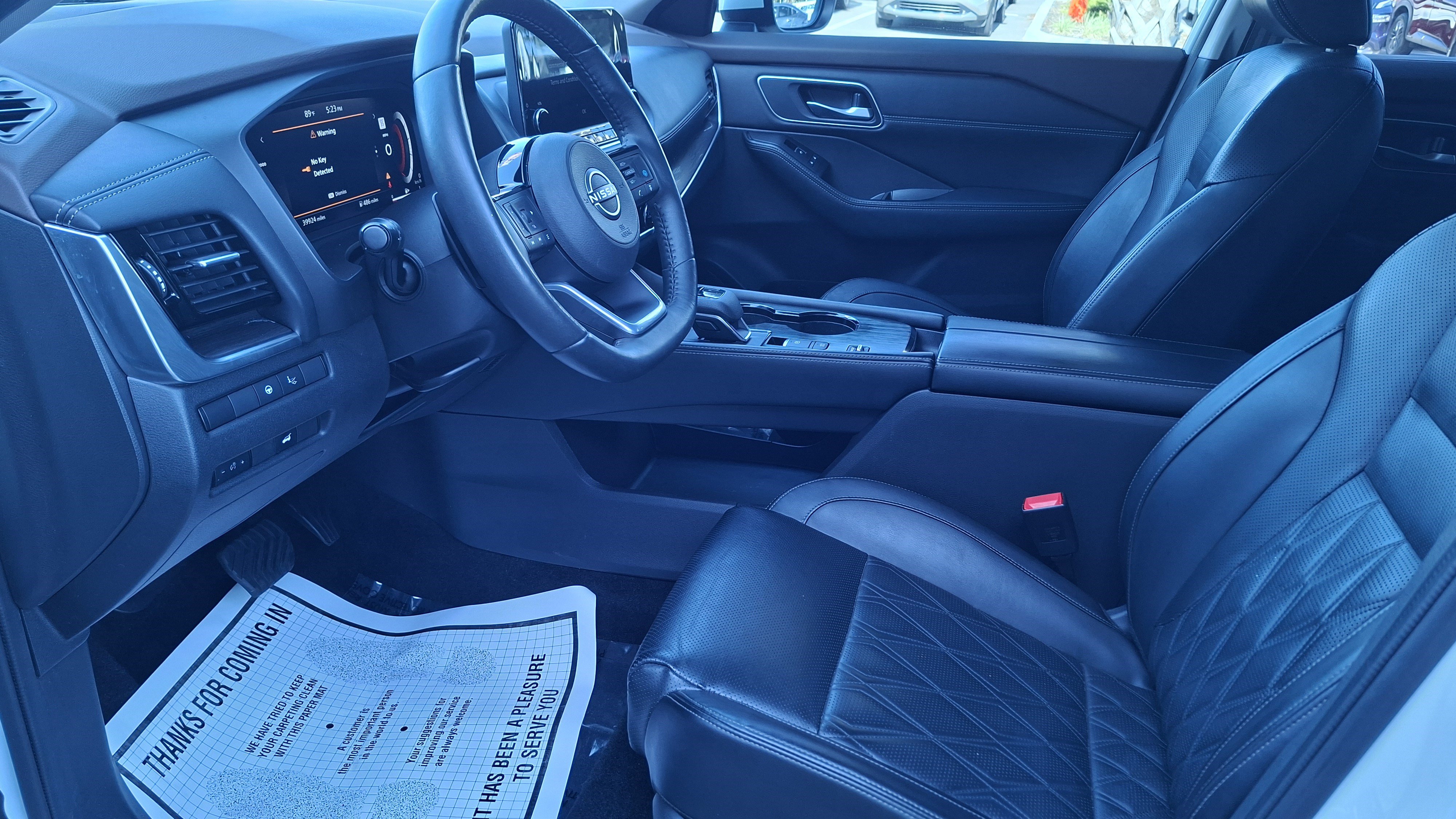 Certified 2023 Nissan Rogue Platinum w/ Platinum Premium Package FWD image 9