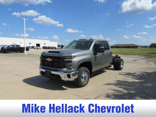 New 2026 Chevrolet Silverado 3500 W/T w/ WT Convenience Package AWD/4WD image 3