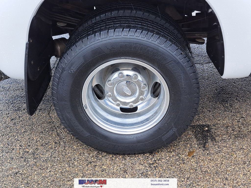 Used 2014 Ford F350 Lariat w/ Chrome Package image 5