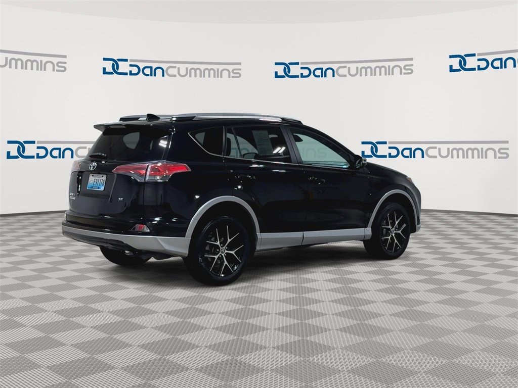 Used 2018 Toyota RAV4 SE w/ Power Extra Value Package image 8