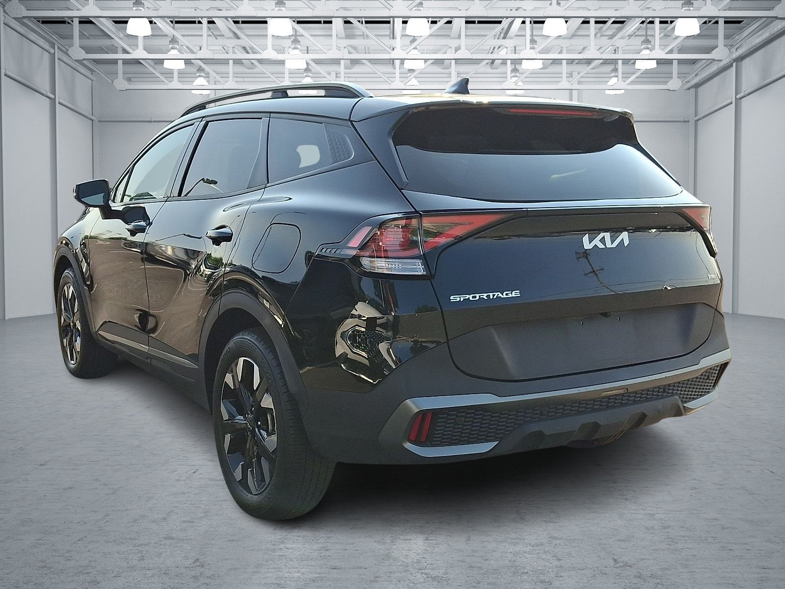 Used 2023 Kia Sportage X-Line w/ X-Line Premium Package AWD/4WD image 4