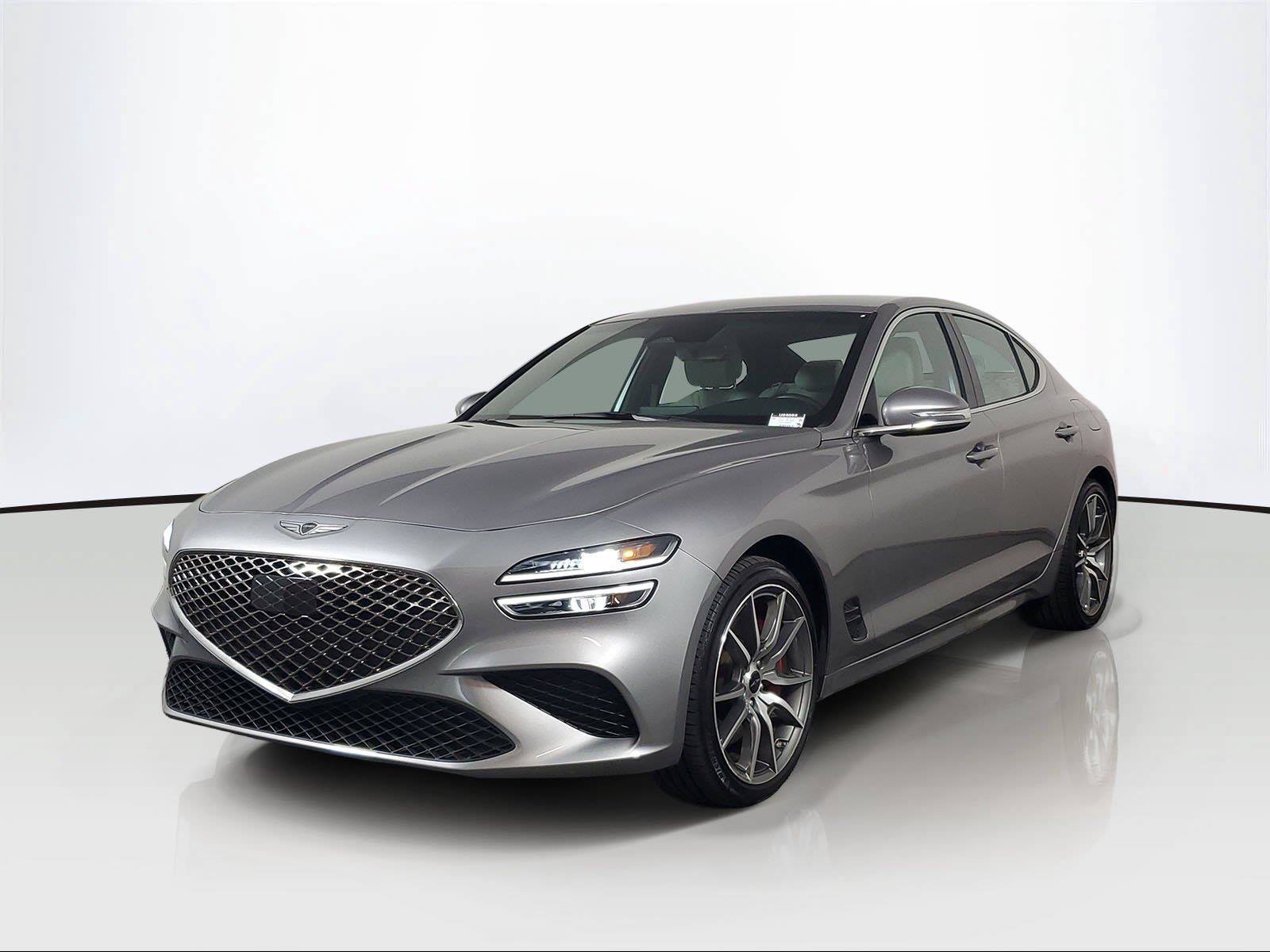 Used 2025 Genesis G70 2.5T RWD image 3