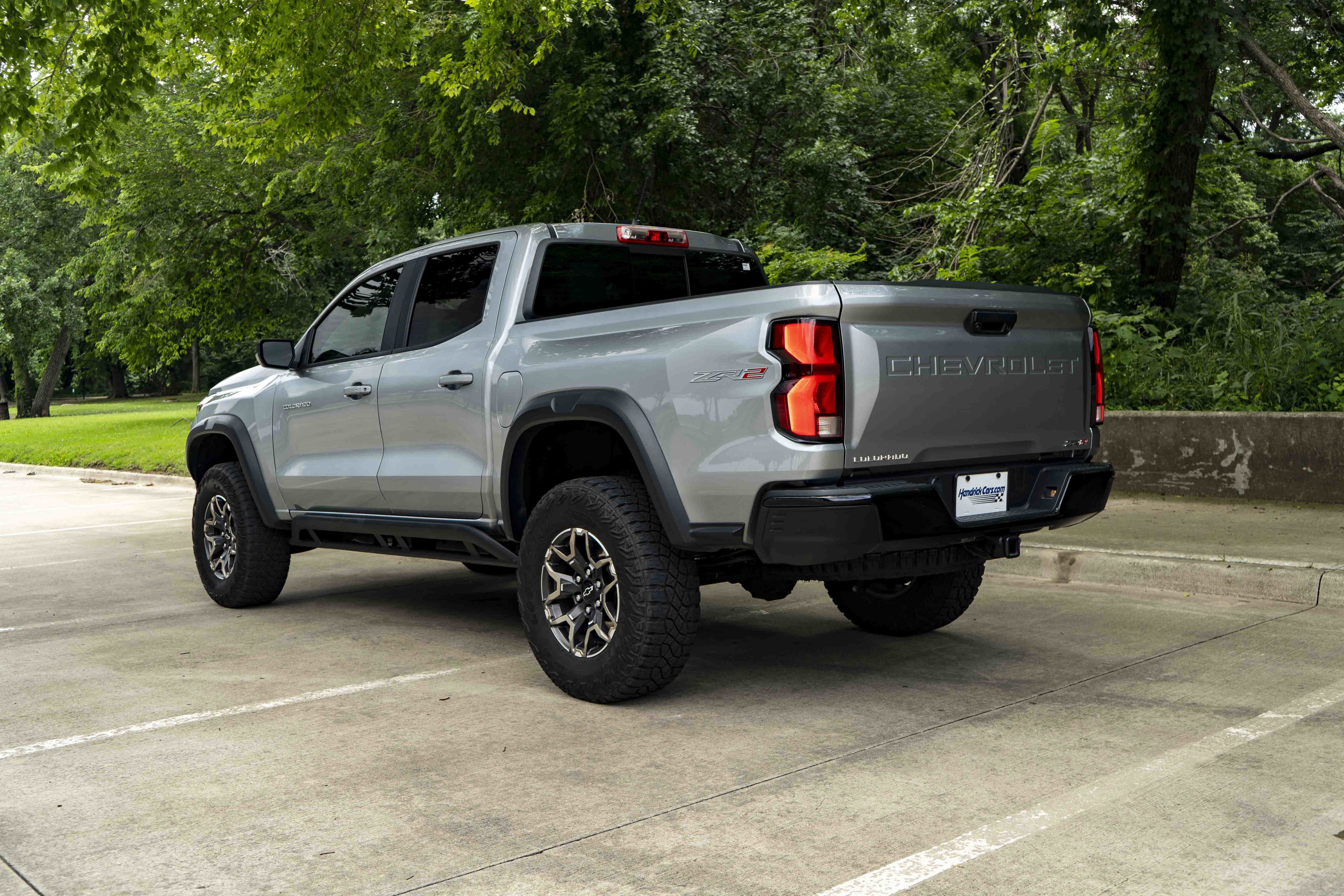 Used 2024 Chevrolet Colorado ZR2 AWD/4WD image 7