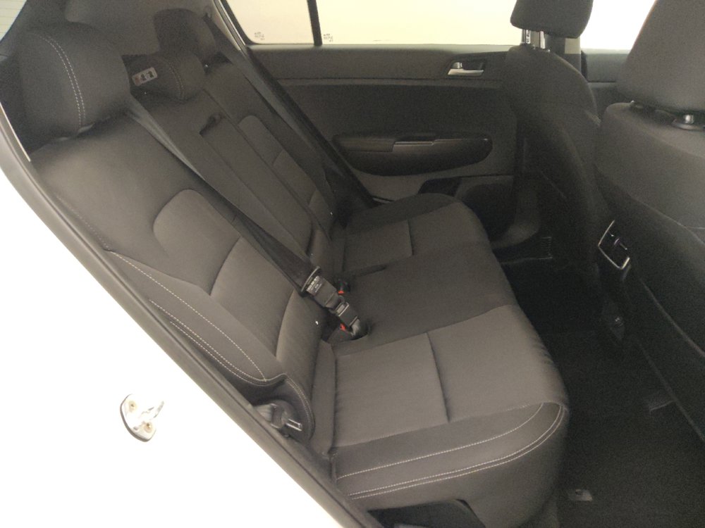 Used 2019 Kia Sportage LX FWD image 21