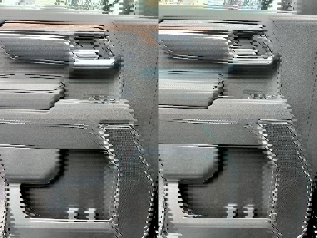 New 2025 Chevrolet Silverado 3500 LT w/ Trail Boss Package image 19