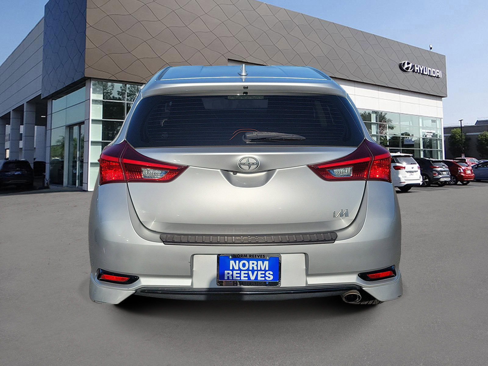 Used 2016 Scion iM FWD image 4