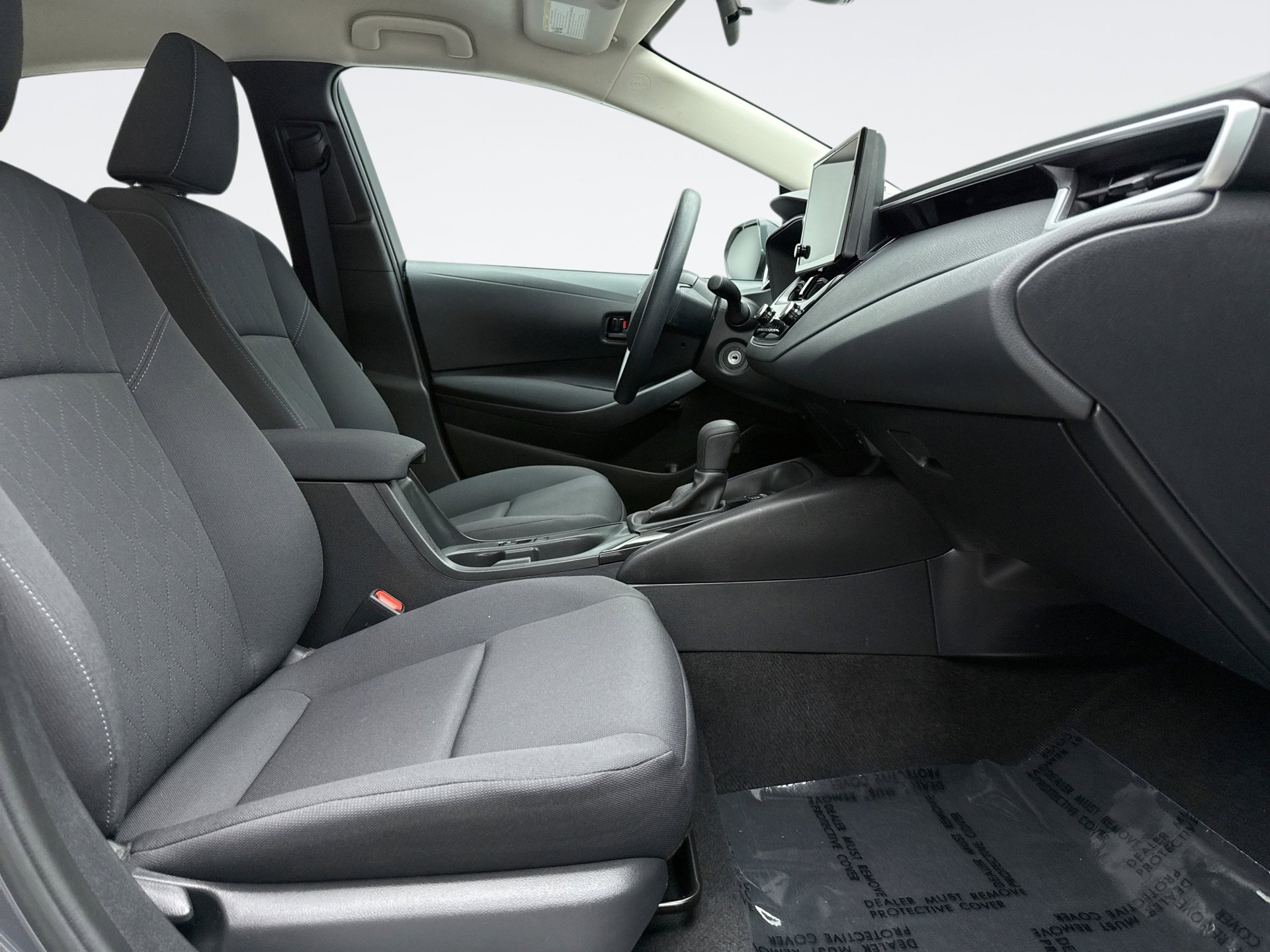 Used 2024 Toyota Corolla LE FWD image 17