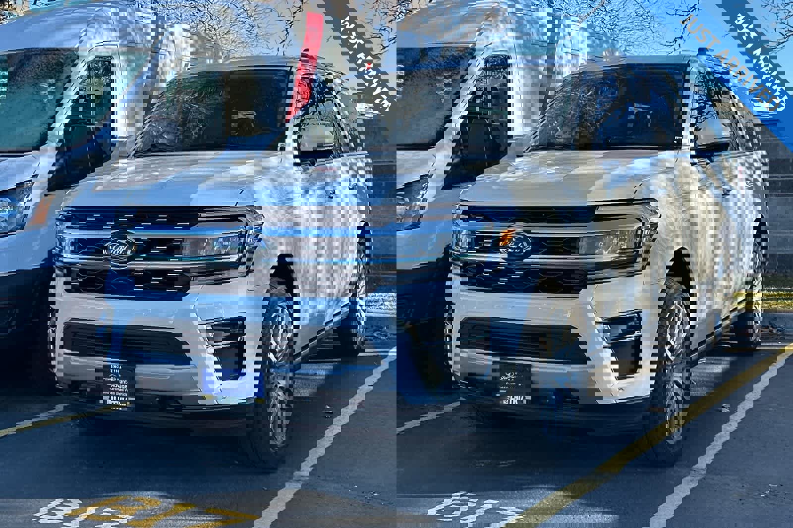 Used 2022 Ford Expedition Max Limited image 1